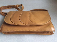 Women Elegance's Pakistan genuine Leather Crossbody Bag Purse