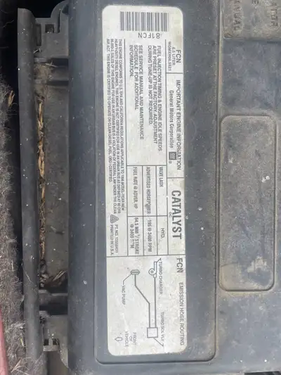 200000k on motor still in truck to hear running runs very well 1998