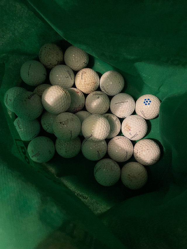 28 Titleist pro v golf balls in Golf in Truro