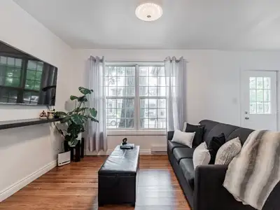 Room for rent for female