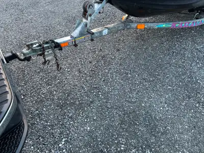 Great shape just replaced both bearings ,must go as I already have a trailer.