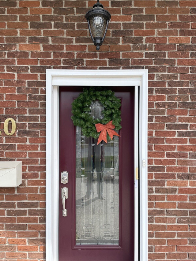 Christmas wreaths  - assorted  in Holiday, Event & Seasonal in Kitchener / Waterloo - Image 3