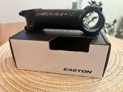 Easton EC70 AX carbon drop bars and EA70 stem, View more