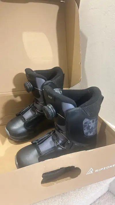 Ripzone Bolt Boots - Size 3, View more