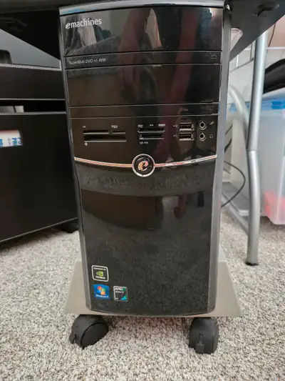 Like new condition. eMachines ET1331G-03W by Acer AMD Athlon II 235e dual core, NVidia GeForce 6150S...