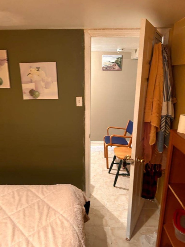 Room for rent Malton Room Rentals & Roommates Mississauga / Peel