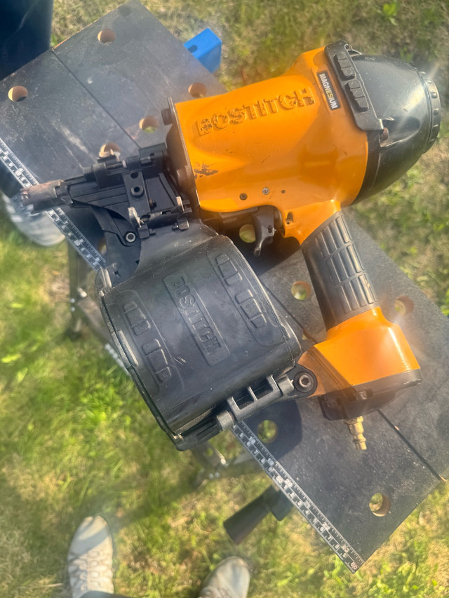 BOSTITCH Framing Nailer in Power Tools in Sudbury