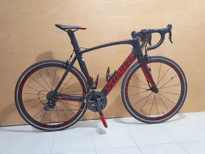 Specialized Venge Carbon Aero Road Bike, View more