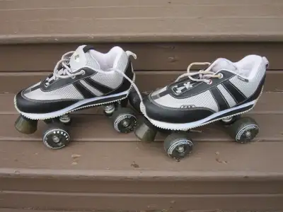 Roller Skates (FS-Quad Skate) Size 5 "NEW Like", View more