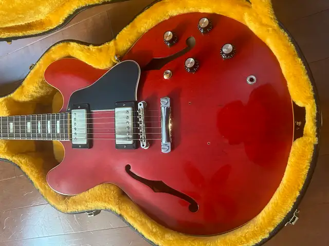 1963 Gibson ES-335 VOS in Guitars in Guelph - Image 2