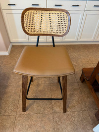 2 Brand new bar stools