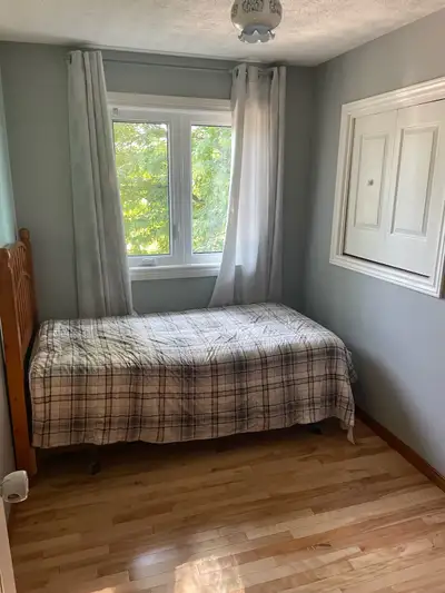 Any students, or worker's looking for accommodations? 15 minutes from Georgian College Owen Sound. R...