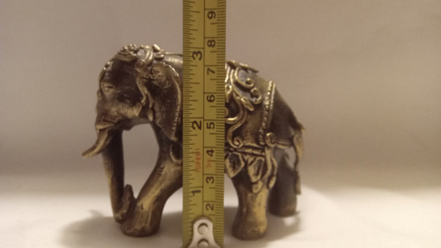 Vintage Brass Elephant in Arts & Collectibles in Barrie - Image 3