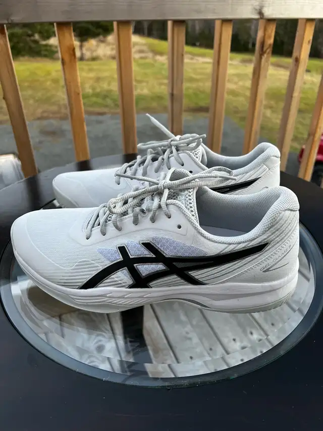 ASICS mens Gel-Game 8 Sneaker White Size 10.5 in Men's Shoes in Cape Breton - Image 7