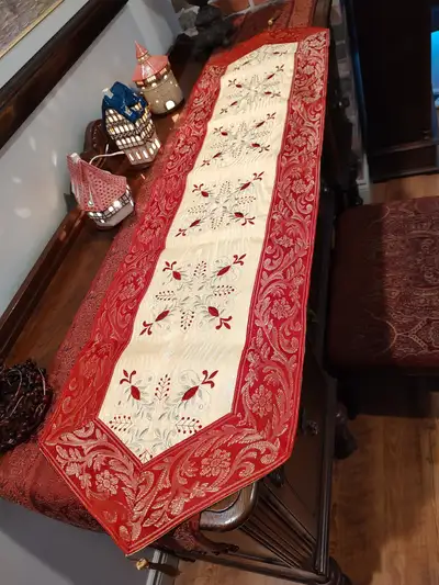 NEW Table Runner, View more