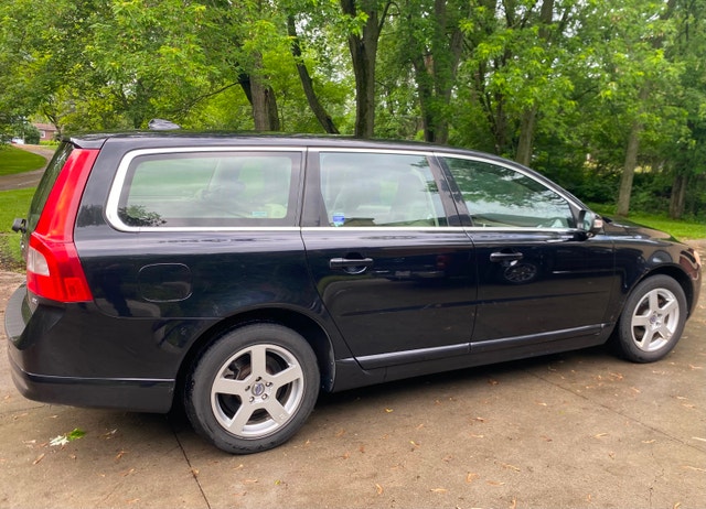 Volvo V70 3.2 familiale 2010 — photo 3