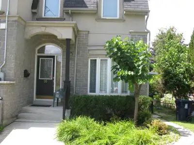 FURNISHED ROOM in two-bedroom non-smoking basement apartment. Perfect for students or young professi...