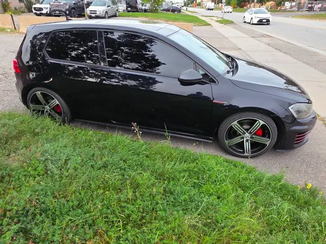 2015 VW GTI596878050806343684