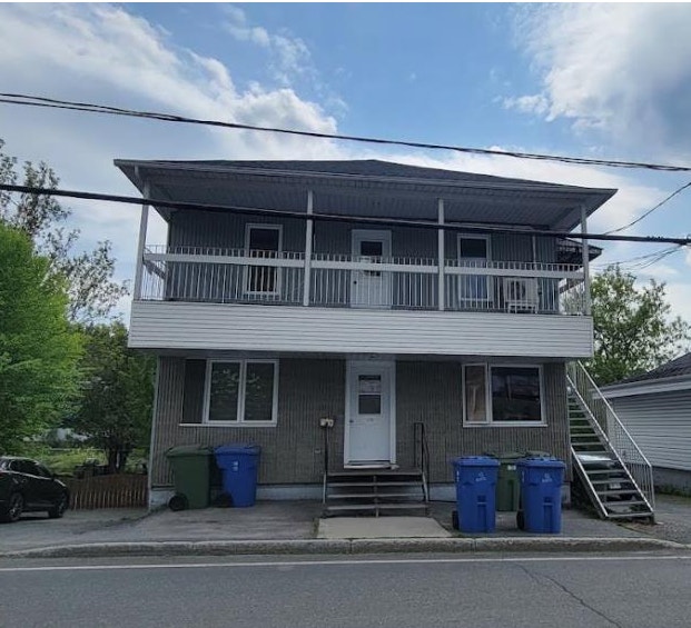 Triplex  St-Côme -Linière — photo 1