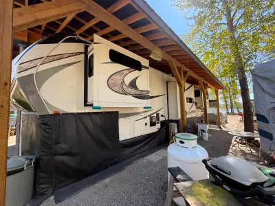 2019 Grand Design 375 RES selling as park model or can be converted back to travel trailer (have eve...