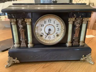 Antique Seth Thomas mantle clock, View more