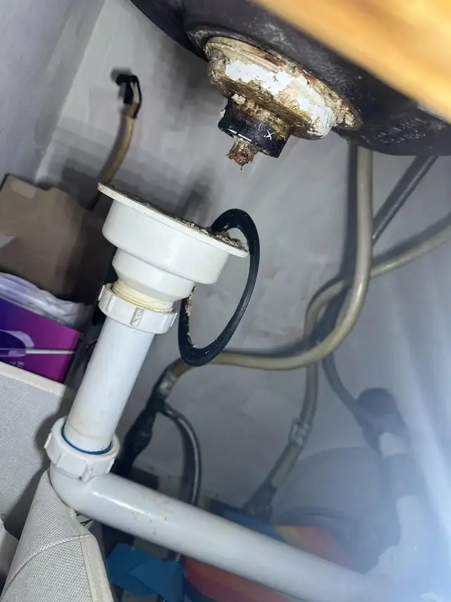 plumber for repairs422657862980096001