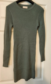 New Sweater Dress from Bê Cool - Size Med/Large