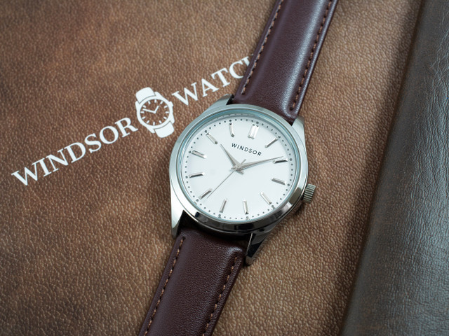 Windsor Handmade Watch [NEW] dans Bijoux et montres  à Ville de Montréal - Image 4