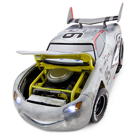 1/18 Lighting McQueen Artist Series 2 Diecast Model "READ" in Toys & Games in City of Toronto - Image 4