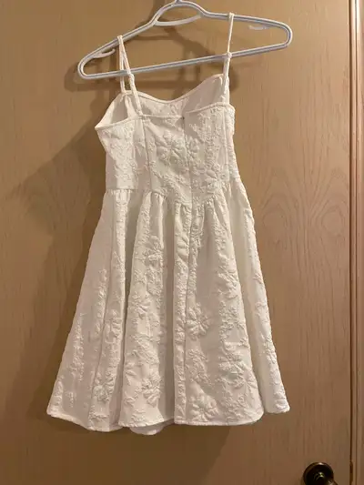 Excellent condition. Beltline
