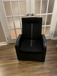 Gamer chair with storage $50