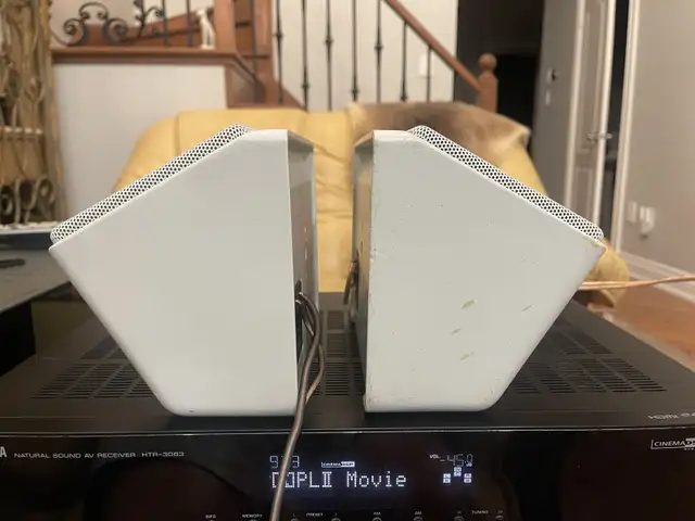 Canton HC-100 speakers - set of three plus one for parts in Speakers in Markham / York Region - Image 4