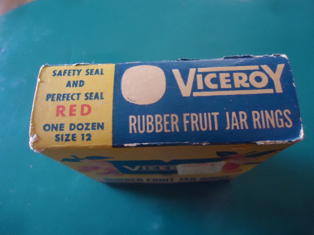 1940  2 Boîtes Rondelles Rubber Rings Boxes Bocaux Viceroy Rare dans Art et objets de collection  à Lévis - Image 3