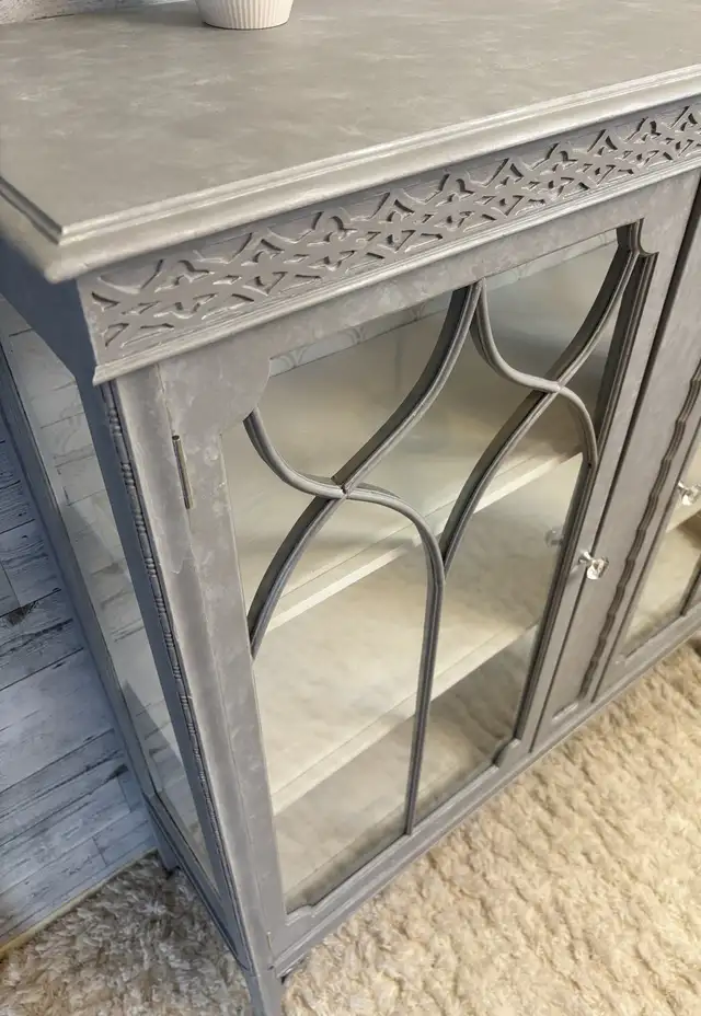 Refinished China Cabinet in Hutches & Display Cabinets in Kingston - Image 10