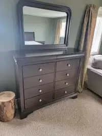 Bedroom set , with hidden drawers
