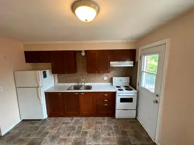 Two-bedroom apartment for Rent July 1 or Aug 1st