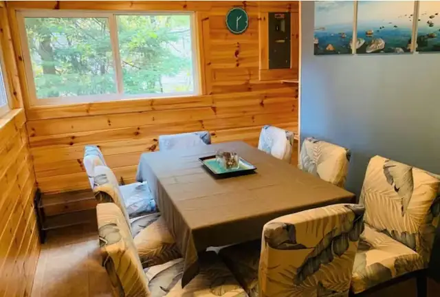 Falcon Lake cabin cottage in Manitoba in Canada - Image 9
