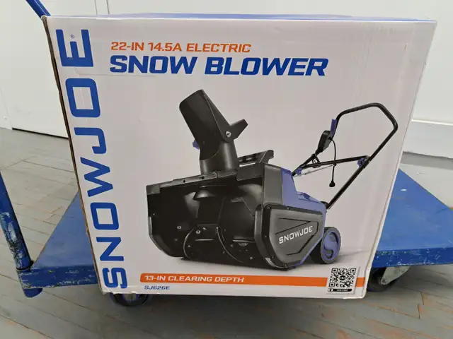 GET THE SNOW JOE SJ626E TO HELP YOU CLEAR THE WAY!! in Snowblowers in City of Toronto - Image 2