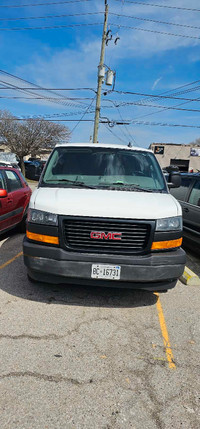 GMC Savana Extended Van
