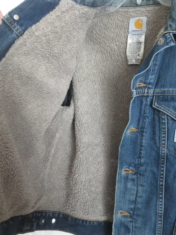 Carhartt Denim Jean Jacket Sherpa Lined J292 ABL Size Small in Men's in Timmins - Image 8