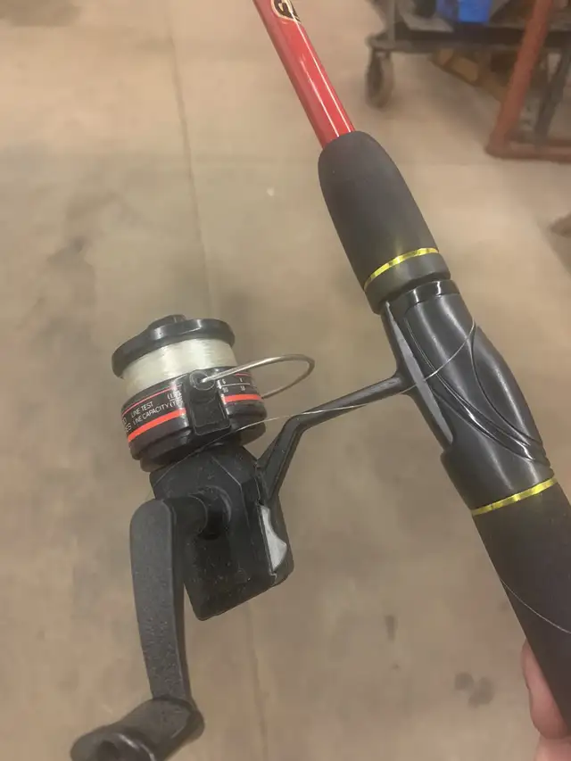 Shakespeare OM 020 spinning reel. Total tackle rod in Fishing, Camping & Outdoors in Norfolk County - Image 2