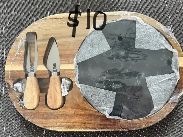 2 NEW CHEESE BOARD SETS 595974306420510721