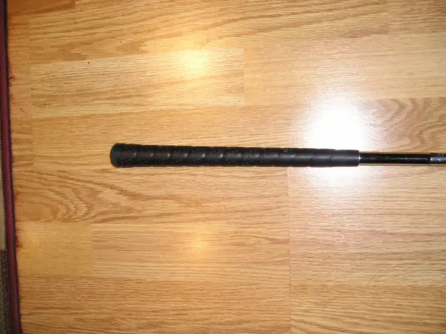 Wilson Staff Ultra 45 - 4 iron - golf club in Golf in Windsor Region - Image 5
