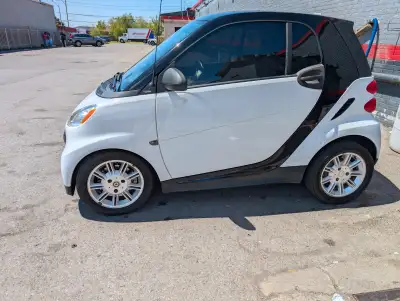 Power steering, power windows, power mirrors, alloy wheels, navigation, Bluetooth, Climate control,...