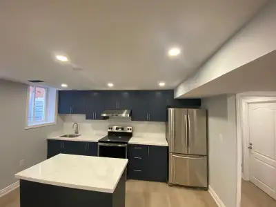 2 Bedroom Legal Basement Available for Rent Brampton (Mayfield/Hurontario st intersection) Descripti...