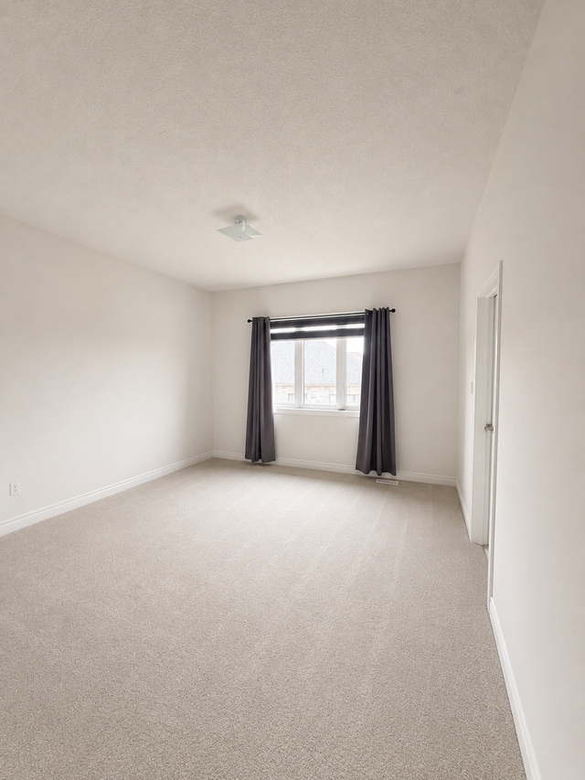 Rental Rooms in Seaton (Pickering) – Utilities Included in Room Rentals & Roommates in Oshawa / Durham Region - Image 3