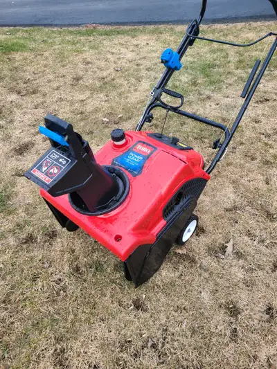 TORO SINGLE STAGE SNOW BLOWER, View more