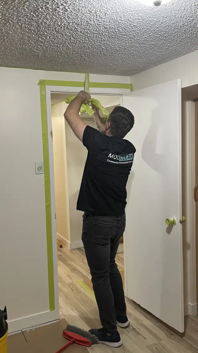 Cleaning Services in Calgary63235551143041123