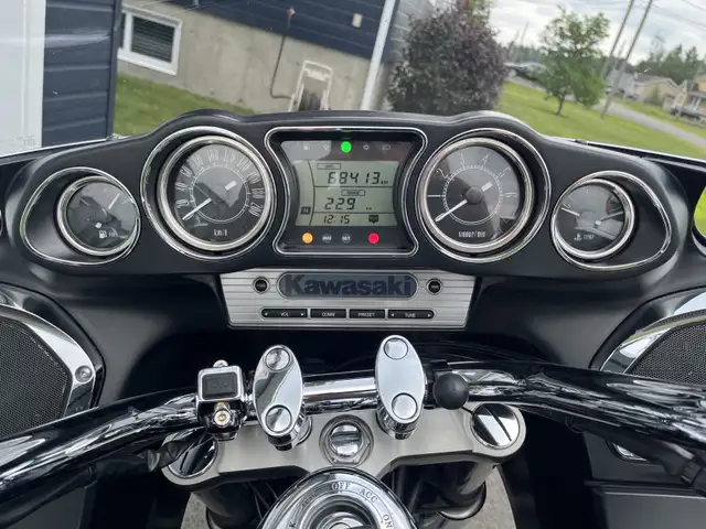 Kawasaki voyager 1700 in Touring in Trois-Rivières - Image 7