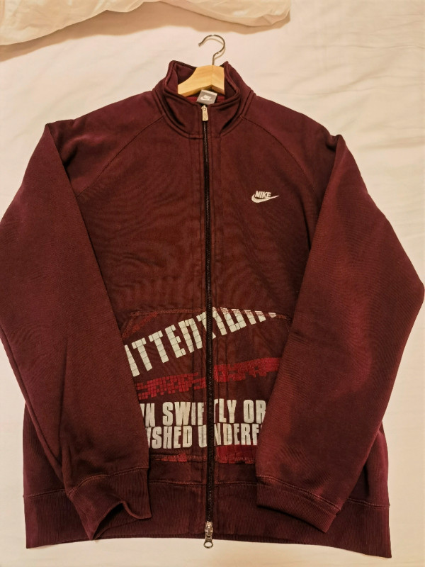 Nike burberry shop hoodie